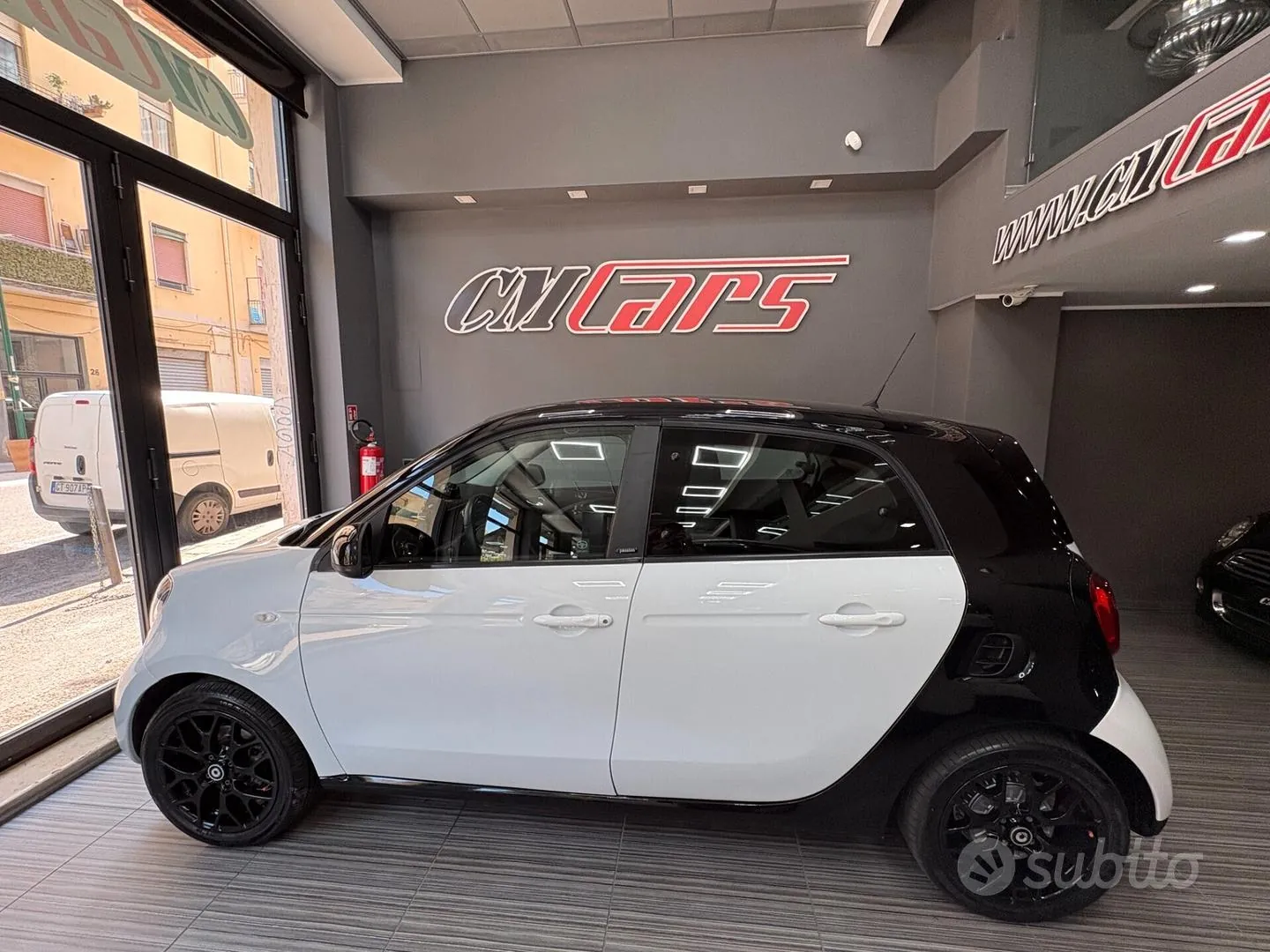 Smart Forfour 2017 photo 5