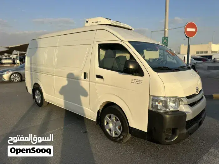 Toyota Hiace 2021 photo 3