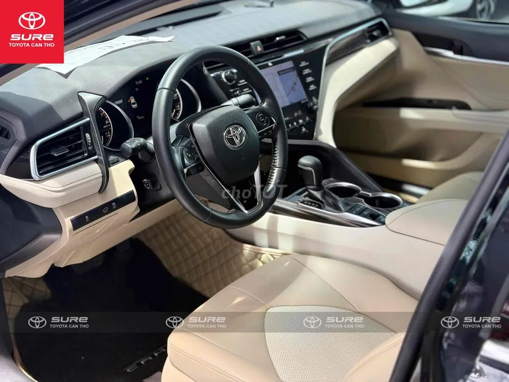 Toyota Camry 2021 photo 5