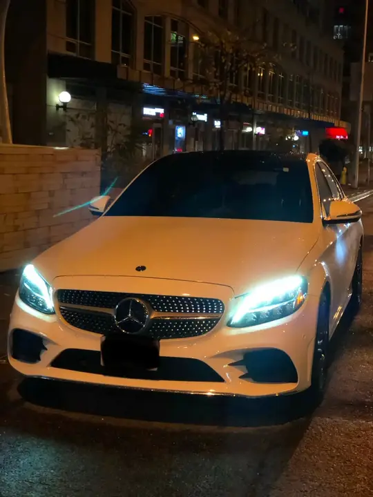 Mercedes-Benz C-Class 2019 photo 3
