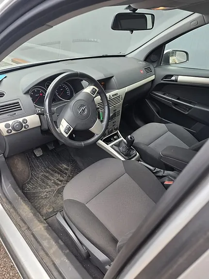 Opel Astra 2008 photo 5
