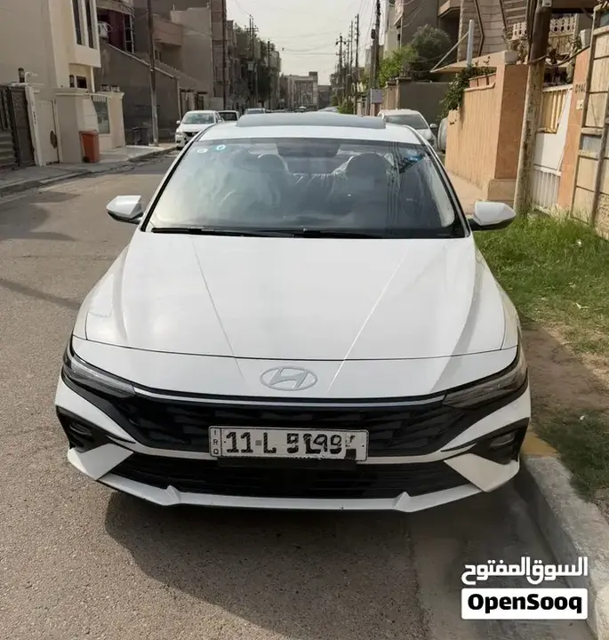 Hyundai Elantra 2025 photo 5