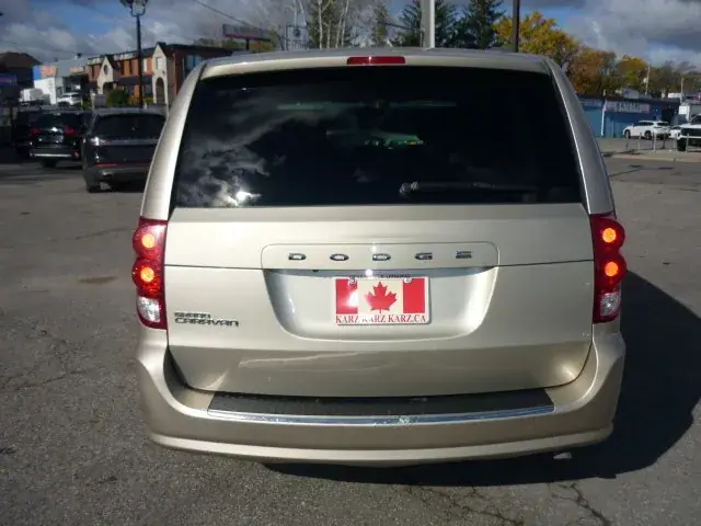 Dodge Grand Caravan 2013 photo 4