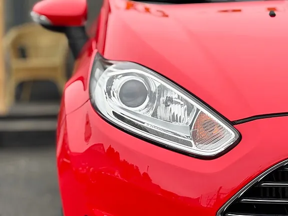 Ford Fiesta 2014 photo 5