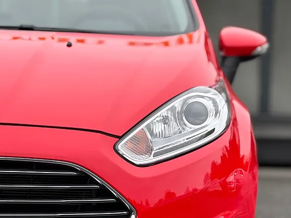 Ford Fiesta 2014 photo 4