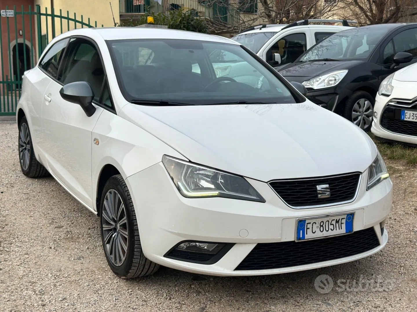 Seat Ibiza 2016 photo 3