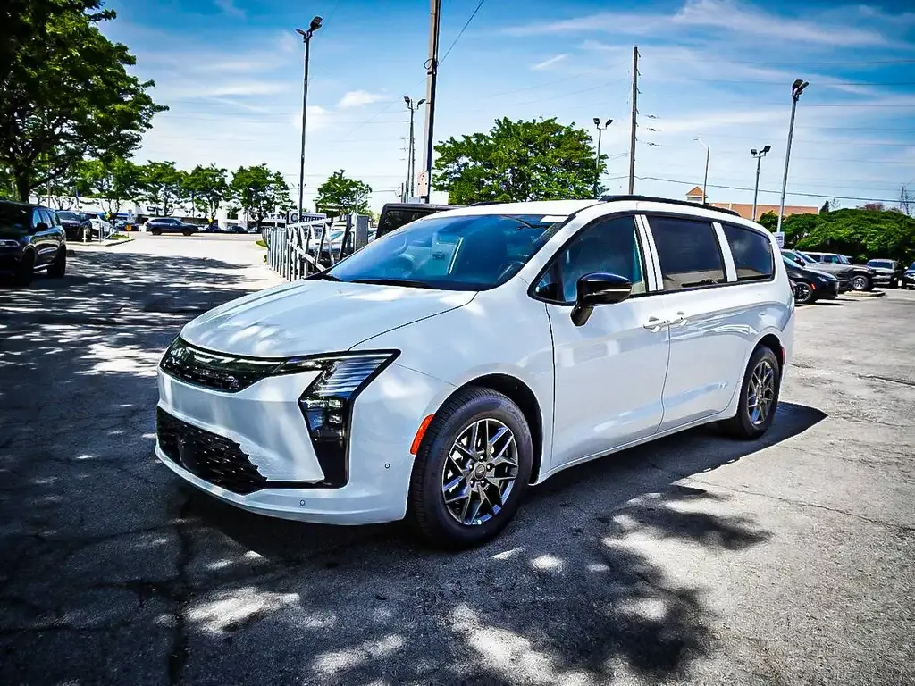 Chrysler Pacifica 2027 photo 5