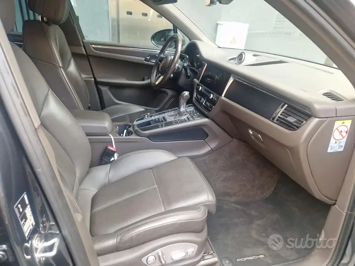 Porsche Macan 2019 photo 2