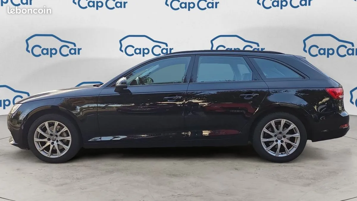 Audi A4 2019 photo 2
