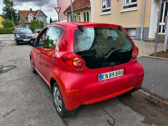 Toyota Aygo 2008 photo 2
