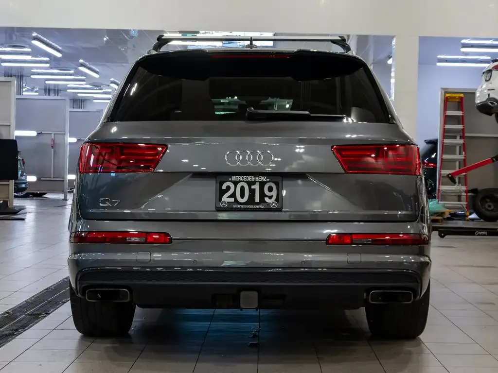 Audi Q7 2019 photo 4