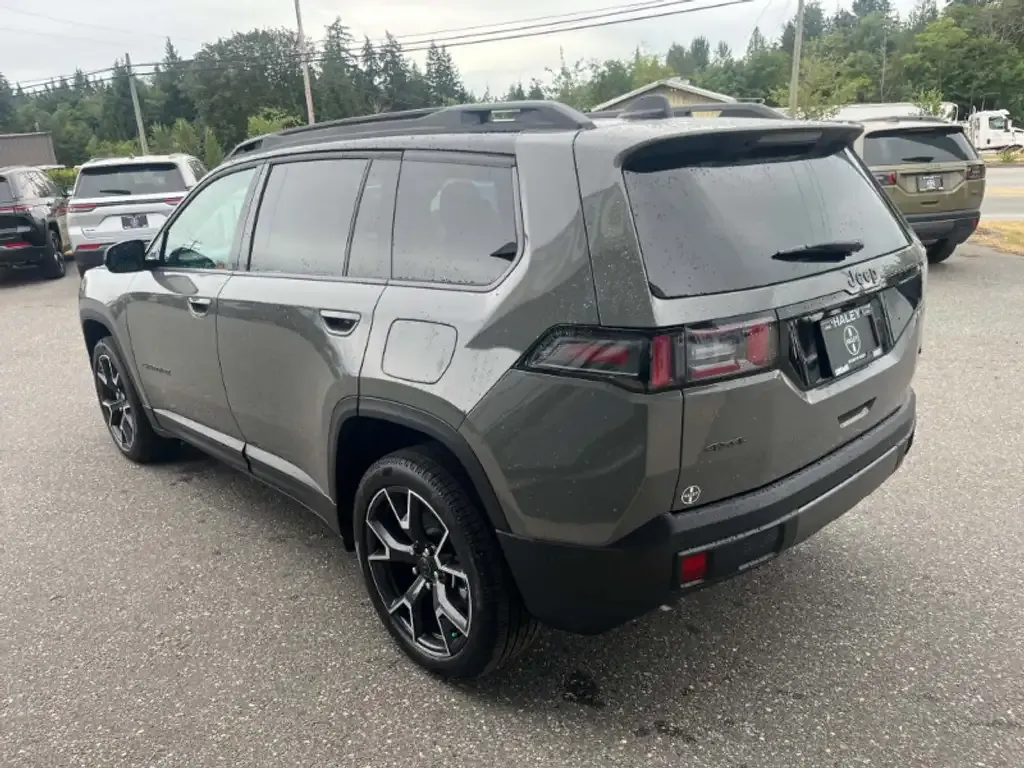 Jeep Cherokee 2026 photo 5