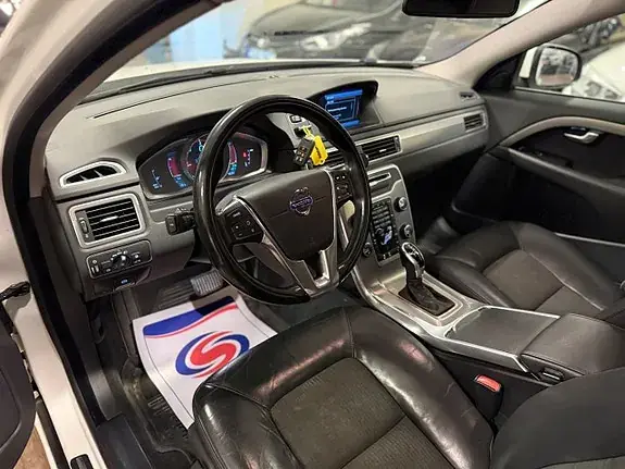 Volvo V70 2014 photo 5