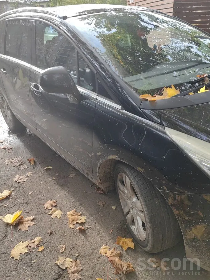 Peugeot 5008 2011 photo 5
