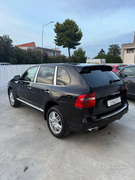 Porsche Cayenne 2009 photo 4