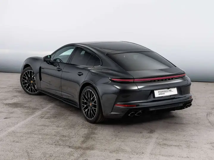 Porsche Panamera 2026 photo 4