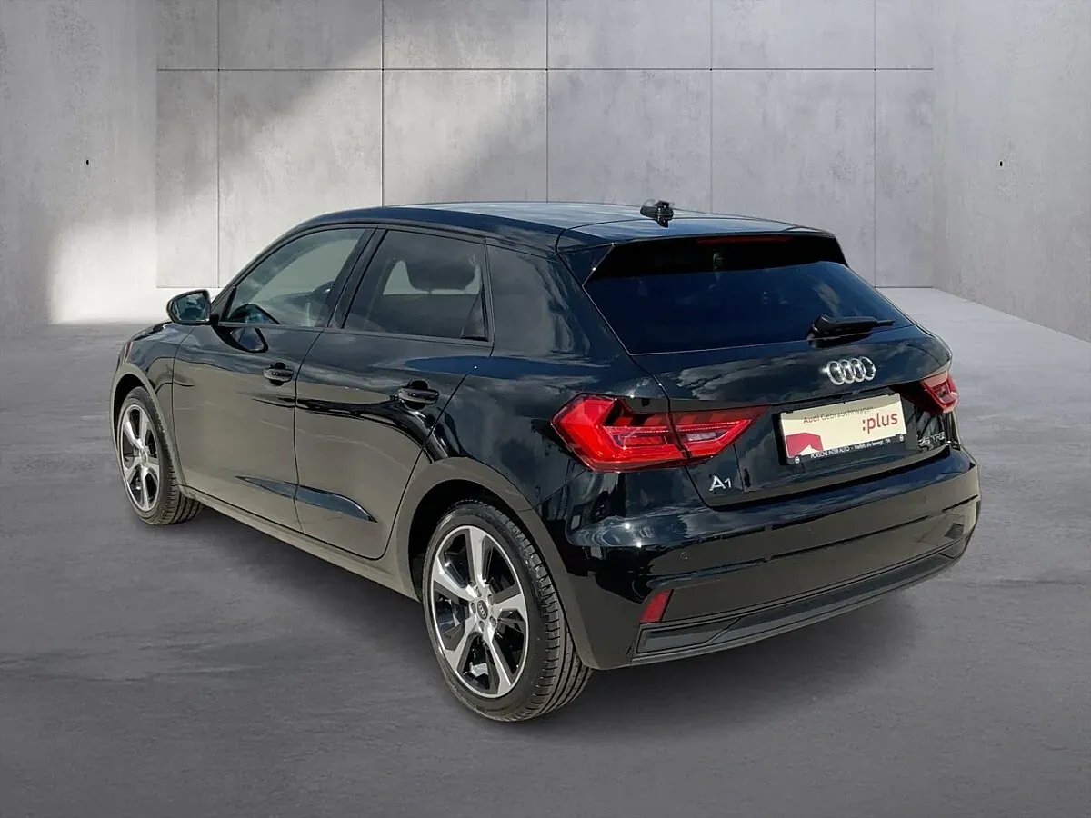 Audi A1 2026 photo 3