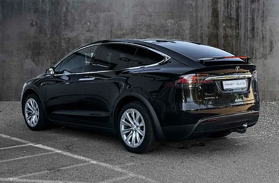 Tesla Model X 2018 photo 5