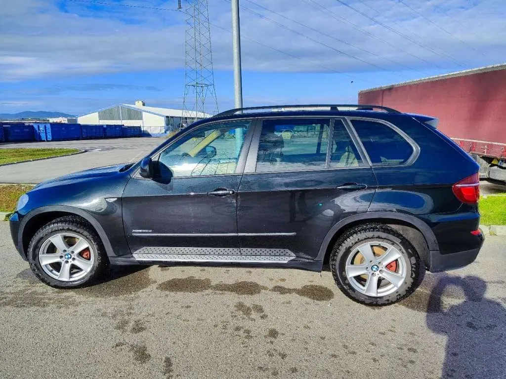 BMW X5 2010 photo 3
