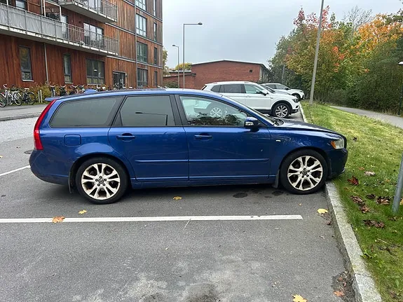 Volvo V50 2009 photo 2