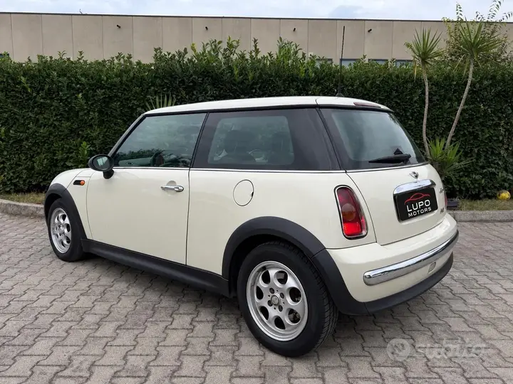 Mini Cooper 2003 photo 3