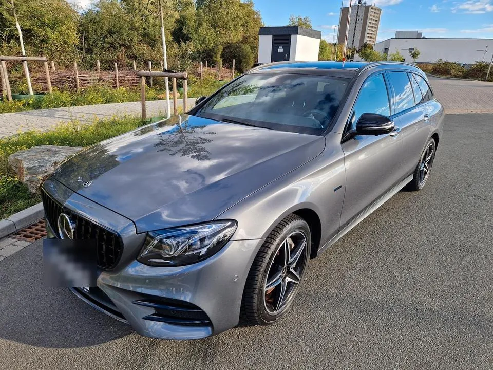 Mercedes-Benz E 300 De