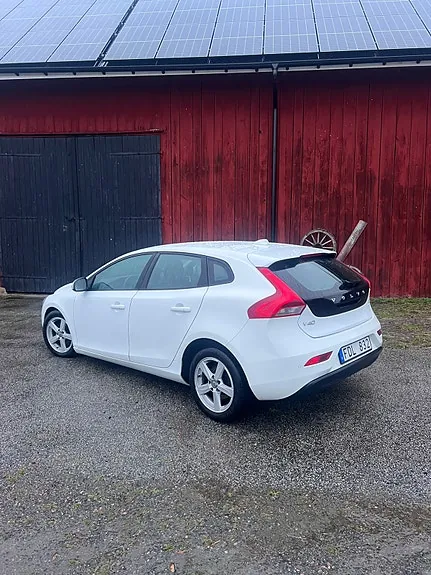 Volvo V40 2014 photo 3