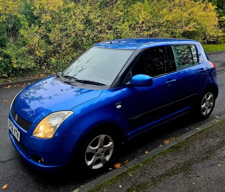 Suzuki Swift 2006 photo 3