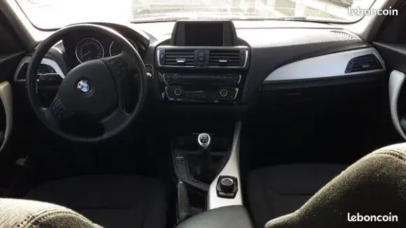 BMW 1 Series 2016 photo 3