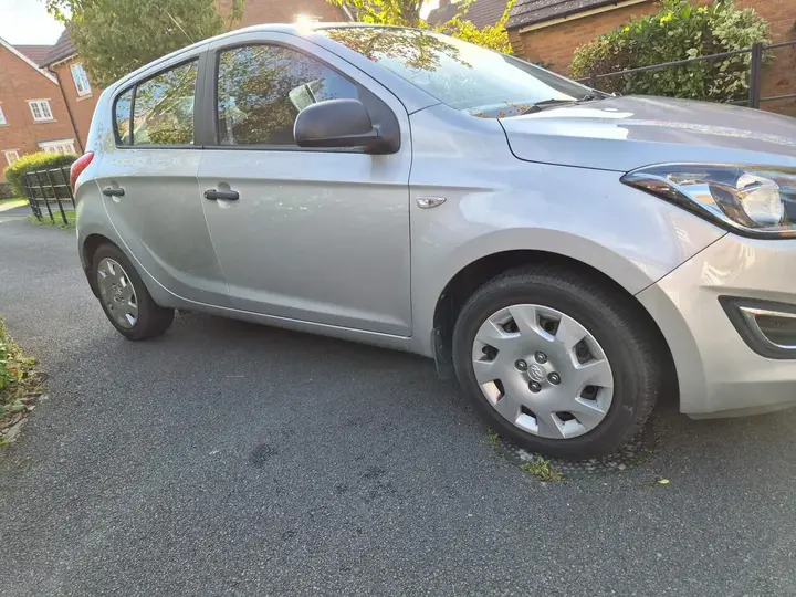 Hyundai I20