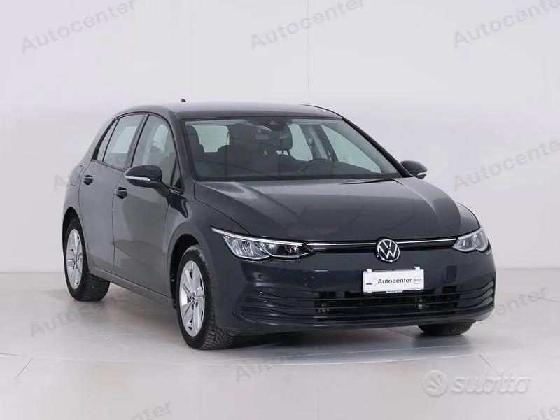 Volkswagen Golf 2021 photo 2
