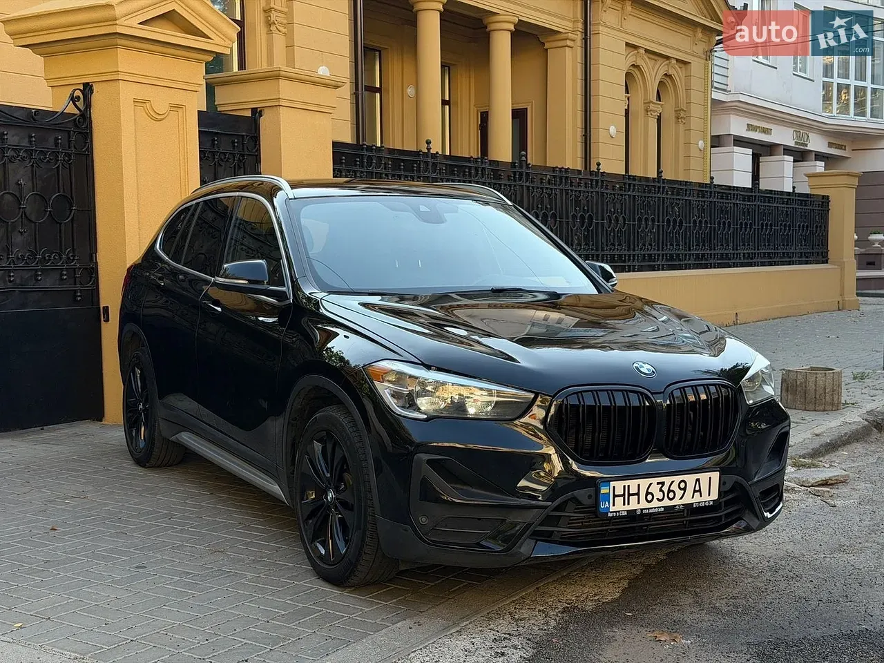 BMW X1
