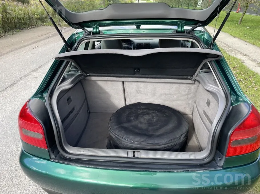 Audi A3 1999 photo 4