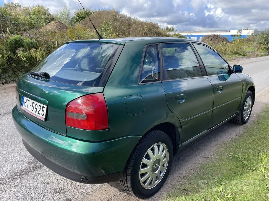 Audi A3 1999 photo 2