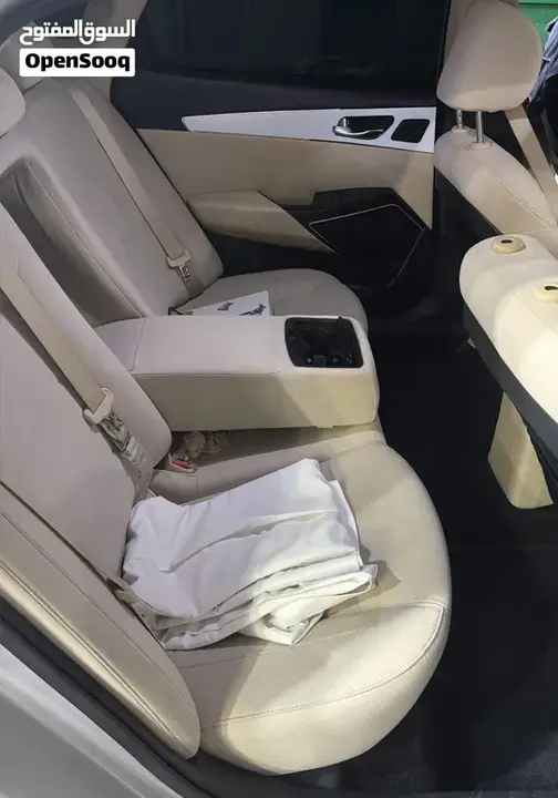 Kia Cadenza 2019 photo 4