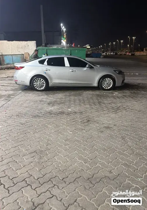 Kia Cadenza 2019 photo 2