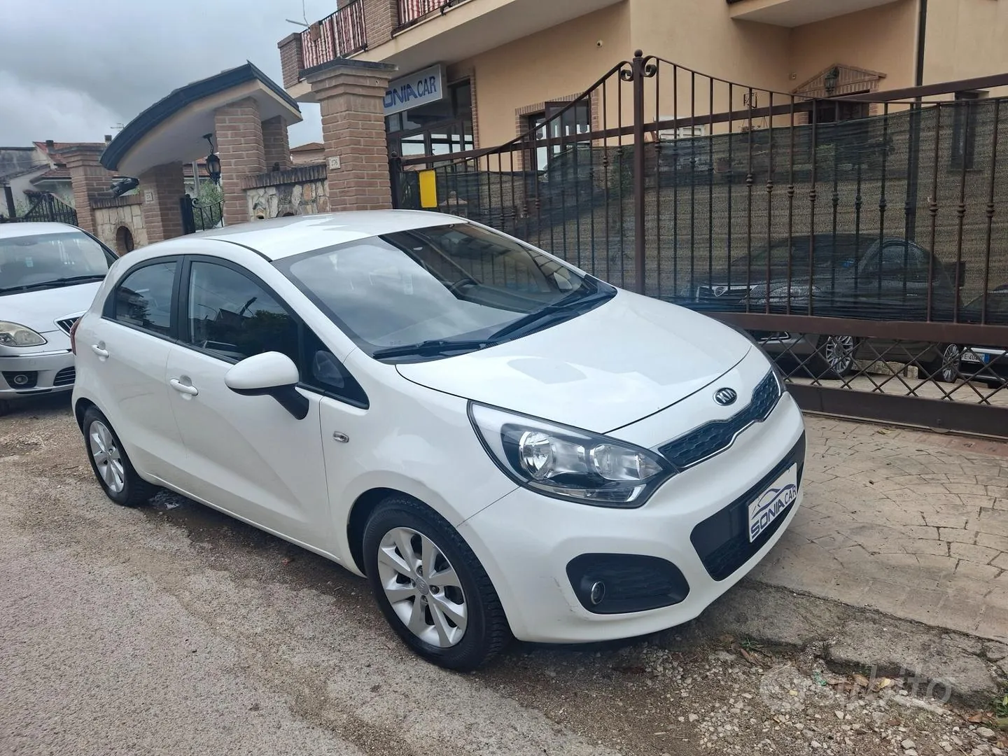 Kia Rio 2014 photo 3
