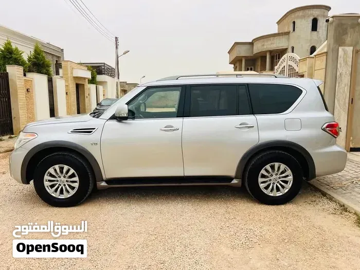 Nissan Armada 2017 photo 2