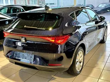 Seat Leon 2022 photo 2