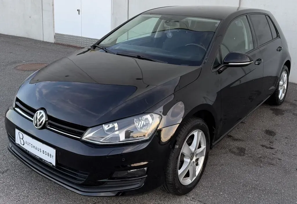 Volkswagen Golf 2015 photo 2