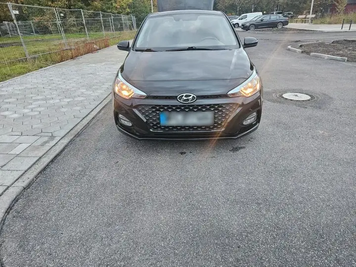 Hyundai I20