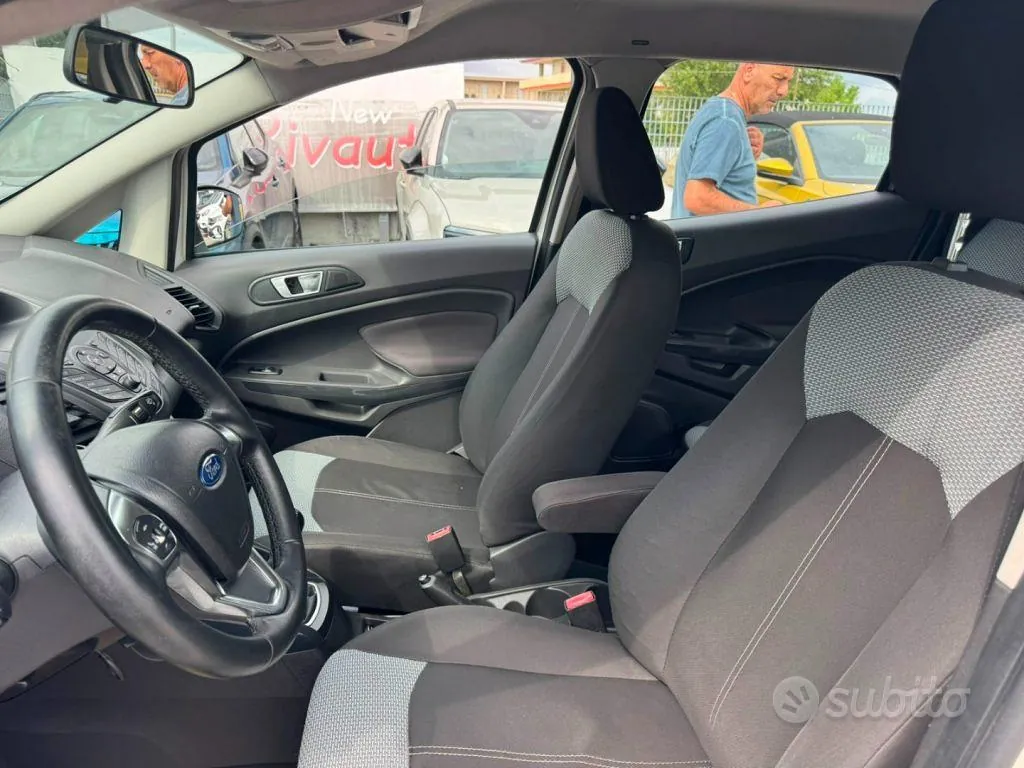 Ford Ecosport 2015 photo 5