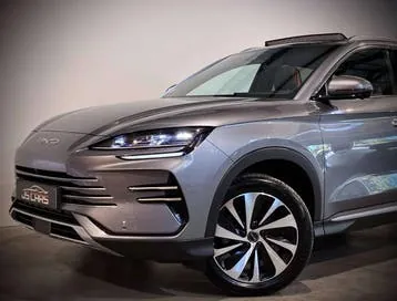 BYD Seal U 2025 photo 3