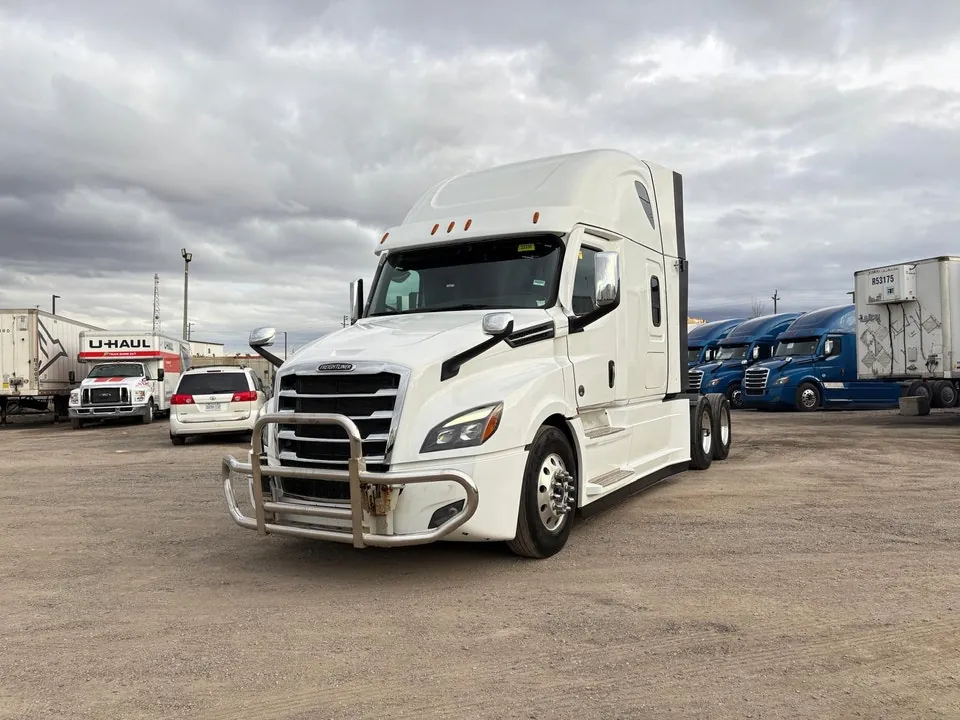 Freightliner Cascadia 2023 photo 2