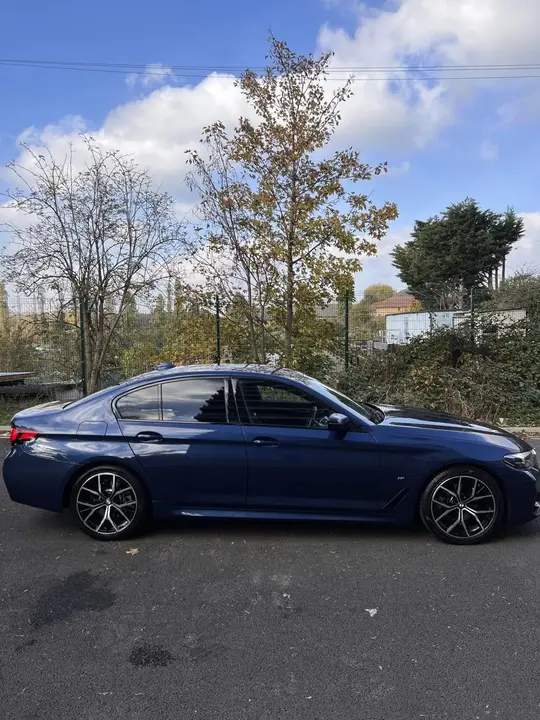 BMW 5 Series 2021 photo 2