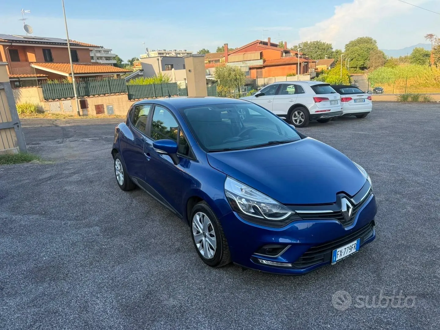 Renault Clio 2019 photo 2