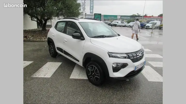 Dacia Spring 2023 photo 3