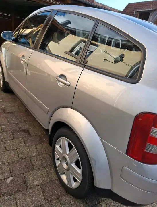 Audi A2
