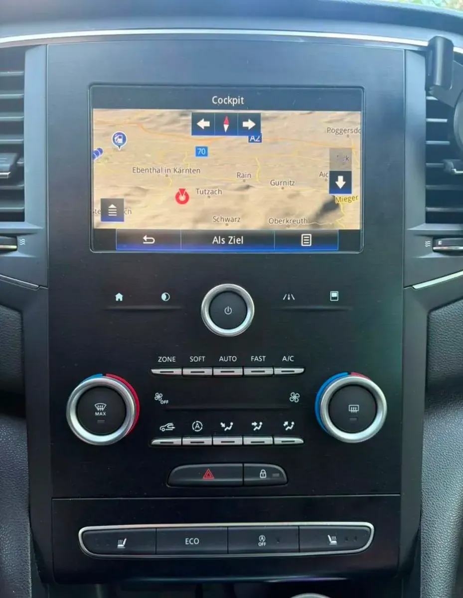 Renault Mégane 2016 photo 3