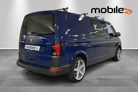 Volkswagen Transporter 2022 photo 3